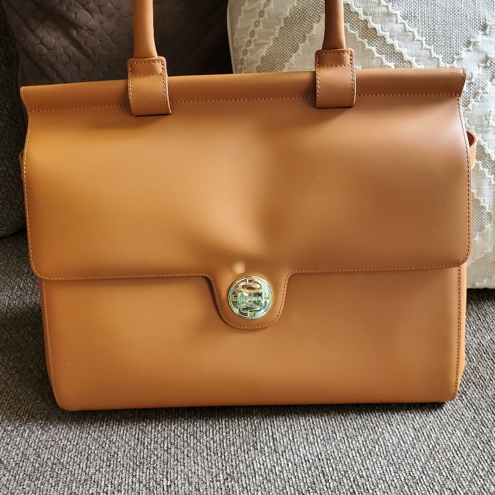 Elegant Tan Laptop Bag